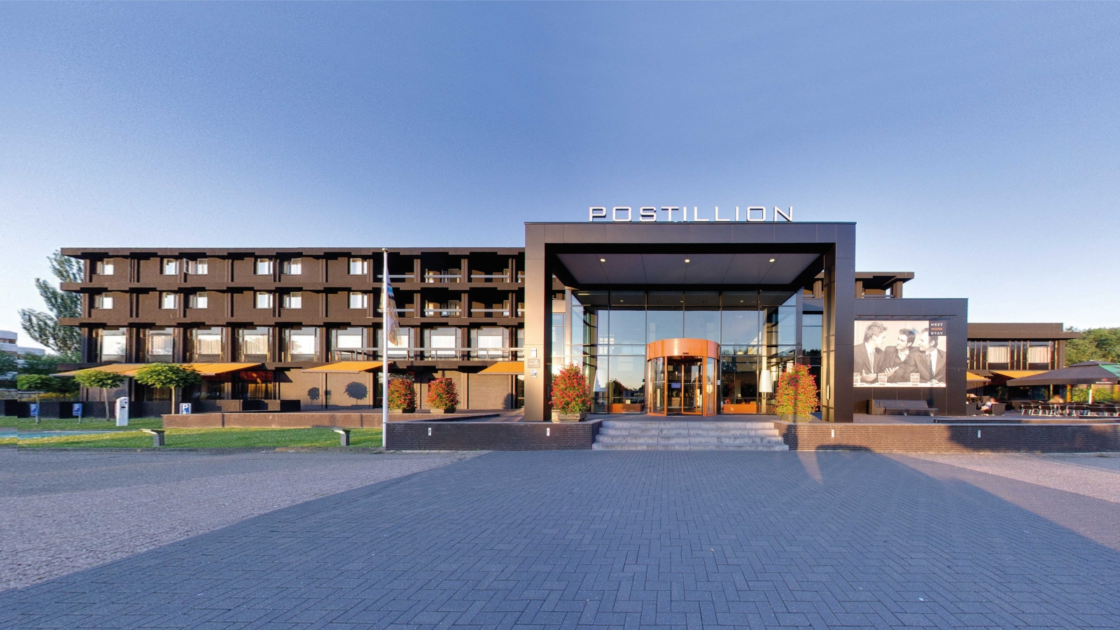 Postillion Hotel Dordrecht Rijksstraatweg 30, 3316 EH Dordrecht