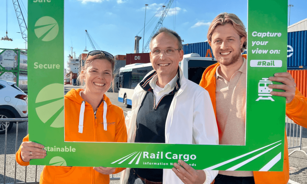 Wietse Bruinsma (Marketing Rail Cargo), Paul Dirix (CEO Port of Moerdijk) en Caroline Koiter (Directeur Rail Cargo)