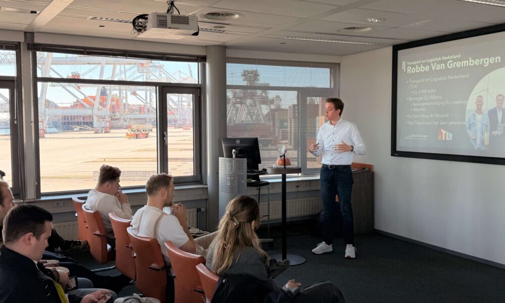 Robbe van Grembergen (TLN) presenteert op ECT Container terminal