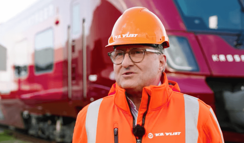 Marcel vn der Hoeden - Van der Vlist over speciaal transport per spoor